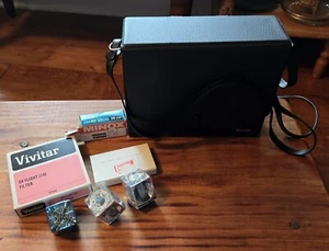 VINTAGE VIVITAR HARD CAMERA CASE + FLASH CUBES + STRAP + WIDE ANGLE + FILTER - Picture 1 of 24