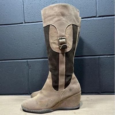 Botas de cuña de gamuza marrón talla 6,5 M con hebilla hasta la rodilla cremallera Foto 1 de 4