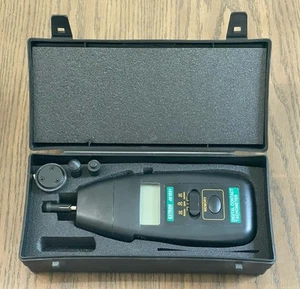 Extech 461891 Digital Contact Tachometer Range 0.5-20,000--Case Included - Picture 1 of 12