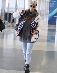 Bomber trapuntato FENDI x FILA 3390$ raso seta, reversibile, edizione limitata - Foto 1 di 24