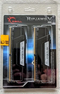 G.Skill Ripjaws V (DDR4-3200 8GBx2)(F4-3200C16D-16GVKB) NEW, Sealed/Never Opened - Image 1 of 4