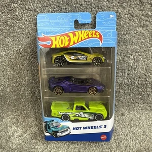 Paquete de 3 camiones Hot Wheels MR11, Lamborghini, Andrieu 4 - Imagen 1 de 4