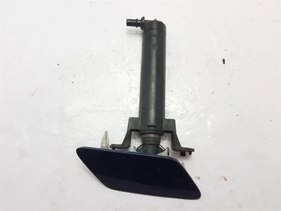 2012-2020 MK3 8V AUDI A3 S3 HEADLIGHT WASHER JET & COVER RH SIDE 8V0955102  — 第 1/4 张图片