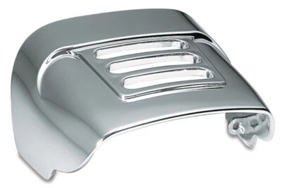 Cubierta de luz trasera Kuryakyn con ranuras para guardabarros estándar (8130) Foto 1 de 2