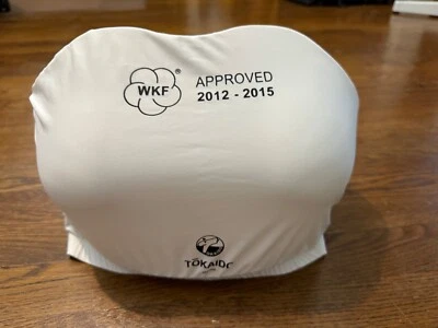 Protector de pecho Tokaido para mujer artes marciales en perfecto estado, aprobado por la WKF Foto 1 de 2