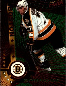 1997-98 (BRUINS) Pacific Dynagon Red #7 Ray Bourque