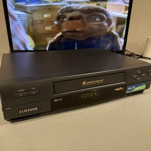 Reproductor/grabador VHS Samsung VR8756 VCR Plus - sin control remoto - PROBADO funciona muy bien - Imagen 1 de 20