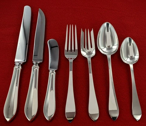 Tiffany & Co. Faneuil Sterling Silver 7 Piece Place Setting No Monogram Cover