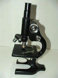 Vintage Spencer American Optics 312108 microscope NICE CONDITION - Picture 1 of 6