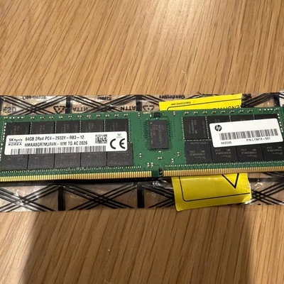 SK Hynix HMAA8GR7AJR4N-WM 64GB (1x64GB) 2RX4 PC4-2933Y DDR4 Server Memory - Image 1 of 2