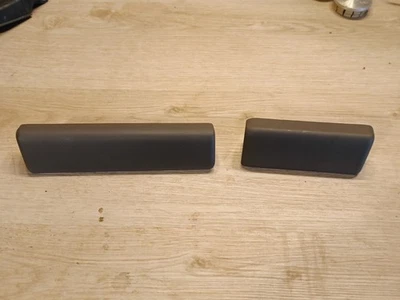 2002-07 Jeep Liberty Lh Left & Rt Right Dash Trim Screw Covers GreyFree Shipping - Image 1 of 4