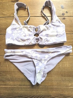 Bikini Roxy para mujer talla pequeña lavanda floral reversible pequeño enganche playa natación Foto 1 de 4