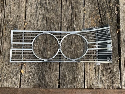 Mercury Cyclone Comet Montego 1969 faro derecho puerta bisel rejilla OEM 69 Foto 1 de 4