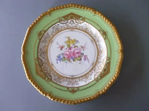 Royal Crown Derby Cabinet Plate 7609: Green Gold Pink Rose Dessert Plate 9"/23cm - Picture 1 of 7