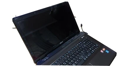 Top Notebook Asus X72D 320GB fest. 4GB DDR3 Speicher Windows 7 Defekt! - Bild 1 von 4