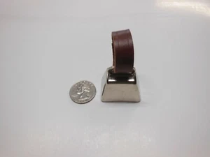 WARNER SPORT KUHGLOCKE VERNICKELT KLEINES HUNDEHALSBAND GLOCKE - Bild 1 von 2