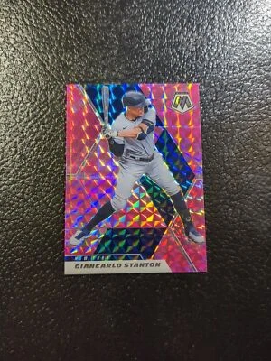 2021 Panini Mosaic Giancarlo Stanton Mosaic Pink Prizm #118 SP Yankees  - Image 1 of 2
