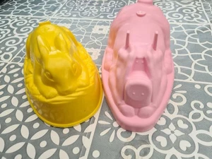 Vintage Pig & Rabbit Jelly/Blancmange Mould. Kids Party Food. Pink and yellow. - Picture 1 of 6