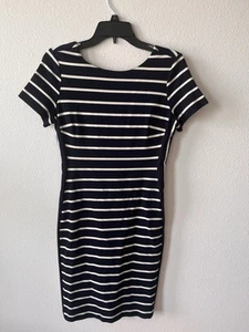 Banana Republic NWT 4 Black And White Dress Short Sleeve - Picture 1 of 5