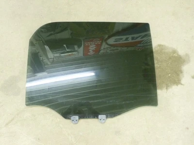 GMC Acadia Limited Outlook 2007 2017 puerta trasera vidrio pasajero derecho Foto 1 de 4