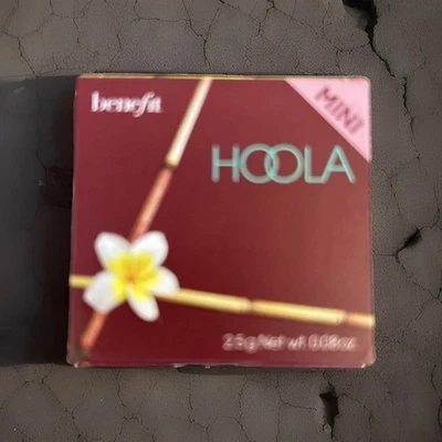 Benefit Cosmetics Hoola Matte Bronzer Mini 2.5 g .08 OZ - Image 1 of 2