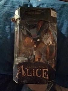 2000 American McGee Alice White Rabbit Figure EB Games Exclusive Black Version - Picture 1 of 6