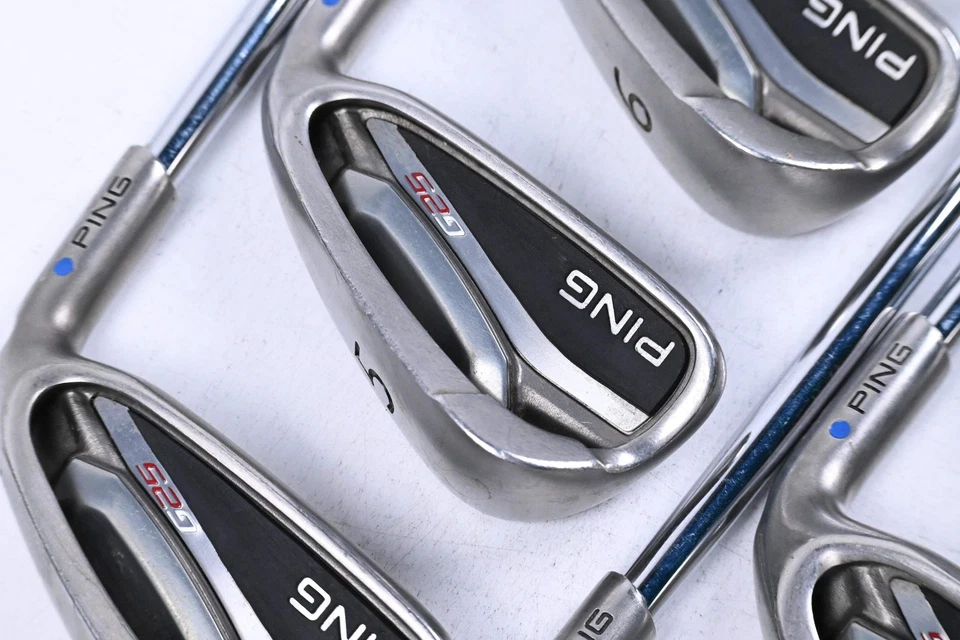Ping G25 ferri da stiro / 4-PW + SW / punto blu / aste flessibili regolari Ping CFS - Immagine 1 di 4
