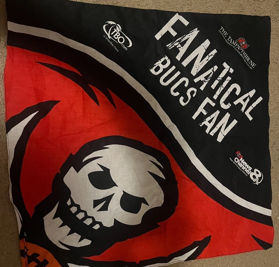 Bandera Fanatical Bucs Fan Banner Tampa Bay Buccaneers SGA DB-545N Foto 1 de 2