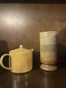 English Gold Ribbed Teapot with Lid and Matching FTD Footed Vase - Picture 1 of 9