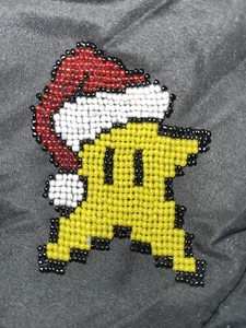 Handmade Christmas Decor / Tag  seed bead Super Mario Star 2.5inch - Bild 1 von 1