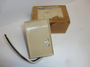 Barber-Colman temperature controller TK-1511 - Picture 1 of 2