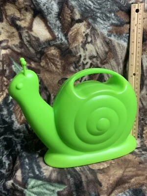 Urban Outfitters Esschert Design Snail Watering Can. New Never Used Green Spring - Image 1 of 4