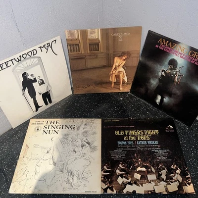 Lot of 5 VINTAGE Classical Vinyl Records W/ Carly Simon, Fleetwood Mac & More - Image 1 of 4