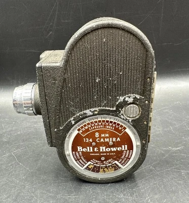 Cámara antigua vintage Bell & Howell 134 8 mm cuerda hecha en EE. UU. Foto 1 de 4