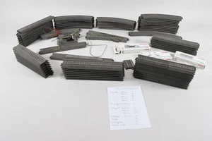 N90T40- Konvolut Märklin H0 Kunststoffgleise Eisenbahn Zubehör  - Bild 1 von 12