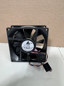 Desktop Computer EFC0912BF CN-0KG885 0KG885 Kühllüfter - Bild 1 von 5