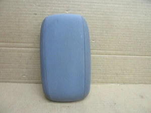 12 13 14 15 16 17 Hyundai Accent reposabrazos consola central reposabrazos tela gris superior - Imagen 1 de 10