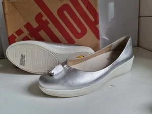 FITFLOP SUPERBALLERINA UK 4.5 37.5 WOMENS SILVER LEATHER BALLET FLATS SHOES NEW - Picture 1 of 15