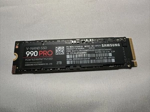 Samsung 990 PRO 2TB NVMe PCIe 4.0 M.2 2280 (MZ-V9P2T0B/AM) Interne SSD NEU GEÖFFNET - Bild 1 von 2