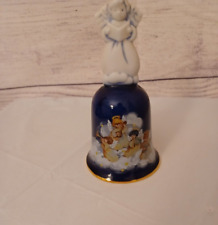 VTG AVON Fine Collectibles 1992 Christmas Blue Bell  Avon Heavenly Notes Angels