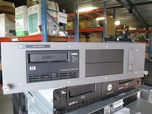 HP Q1595B 800GB Rack mount Ultra2 SCSI LVD Interface LTO 3 960 Tape Drive - Afbeelding 1 van 2