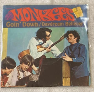 1967 The Monkees Goin' Down/Daydream Believer 45 rpm Record Colgems w/ Sleeve - Imagen 1 de 16