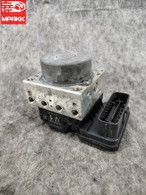 2016 - 2022 Toyota Prius Anti-Lock Brake System ABS Pump OEM 44510-47070 Foto 1 de 4