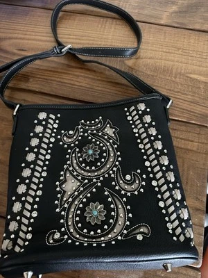 Cartera Bandolera American Bling Occidental Tachonada Estrás Imitación Turquesa Oculta Foto 1 de 4