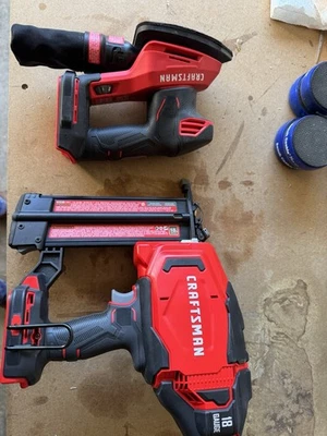 Craftsman 18ga Brad Nailer And Detail Sander Lot - Image 1 of 4
