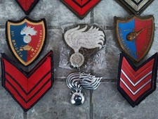 Carabinieri lotto da collezione scudetti gradi fregi anni 60/70