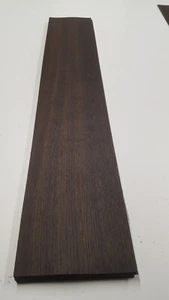 Fumed Oak Veneer with light ray - DARK - NATURAL WOOD Sheet - 910mmx 165mm - Picture 1 of 4