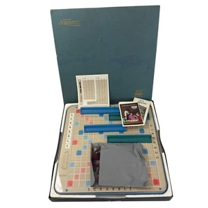 Vintage 1977 Scrabble Deluxe Ed. Turntable Board Complete Tiles S & R Games - Picture 1 of 8