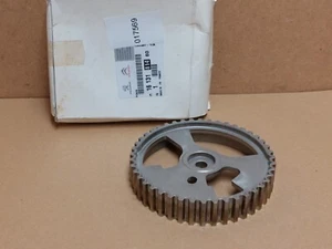 Citroen Peugeot Camshaft Pulley 1.6 HDI 8V eHDI 9820634180 Genuine NEW OEM - Picture 1 of 9