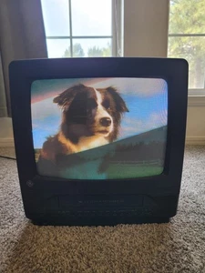Vintage 1998 GE Combo TV/VCR 13TVR60 13" Retro Gaming TV Black Television Works - Picture 1 of 7